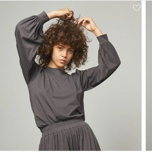 LUNYA BUNDLE : 6 garments are L/XL and fit a L or XL well.